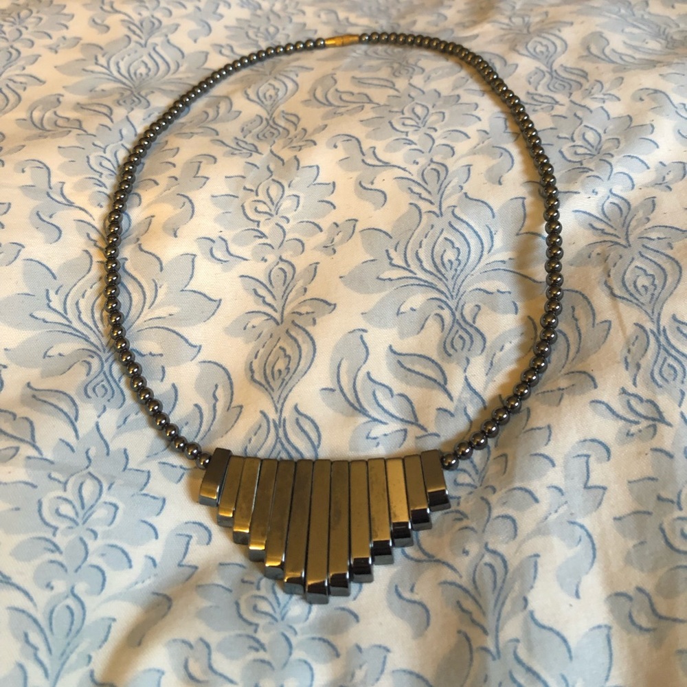 2/$15 Beauriful Unique Hematite Necklace